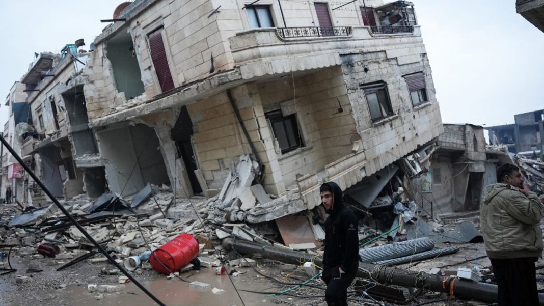 sismo-en-turquia-y-siria:-mas-de-7.800-muertos-y-23-millones-de-afectados