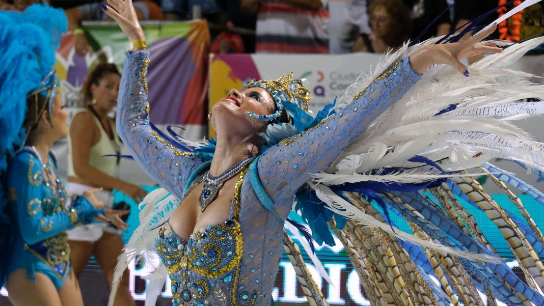 carnaval-de-corrientes:-cultura,-fiesta-e-industria-que-resumen-una-pasion